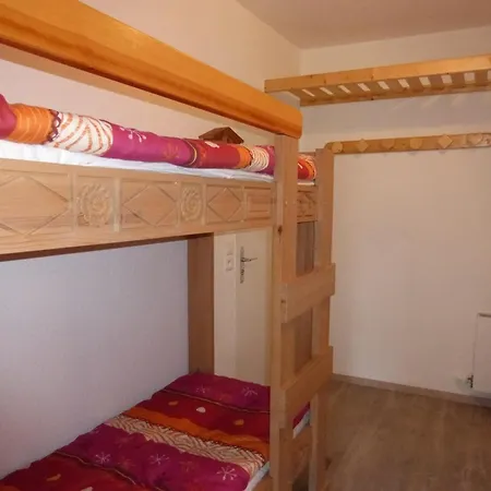 T2 Sud Avec Balcon, 4 Couchages, Lave-vaisselle - - Fr-1-804-28 Barcelonnette